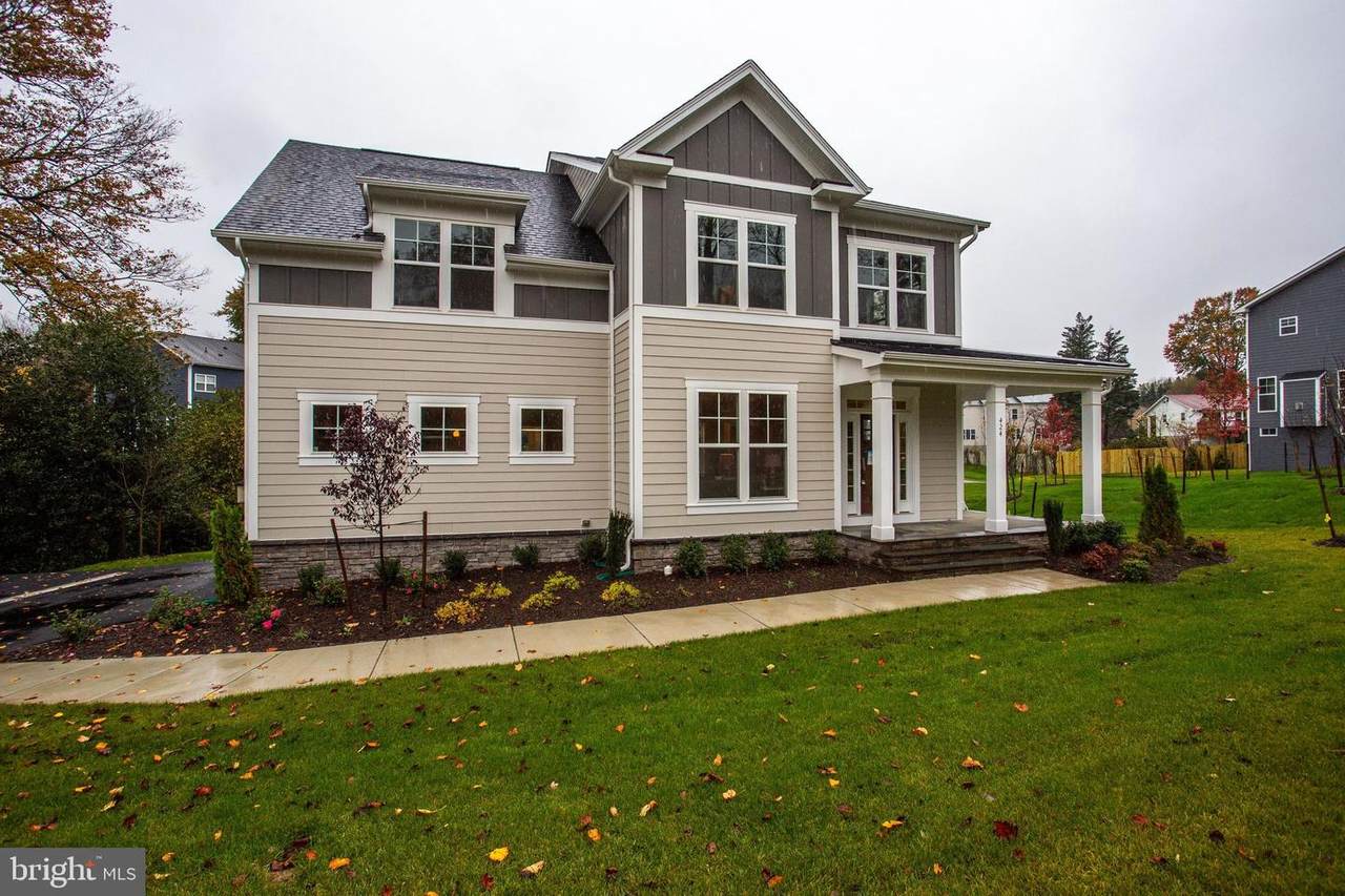 424 Malcolm Road - Photo 1