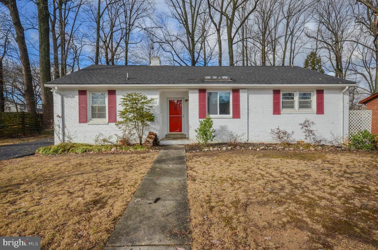208 Upton Street - Photo 1