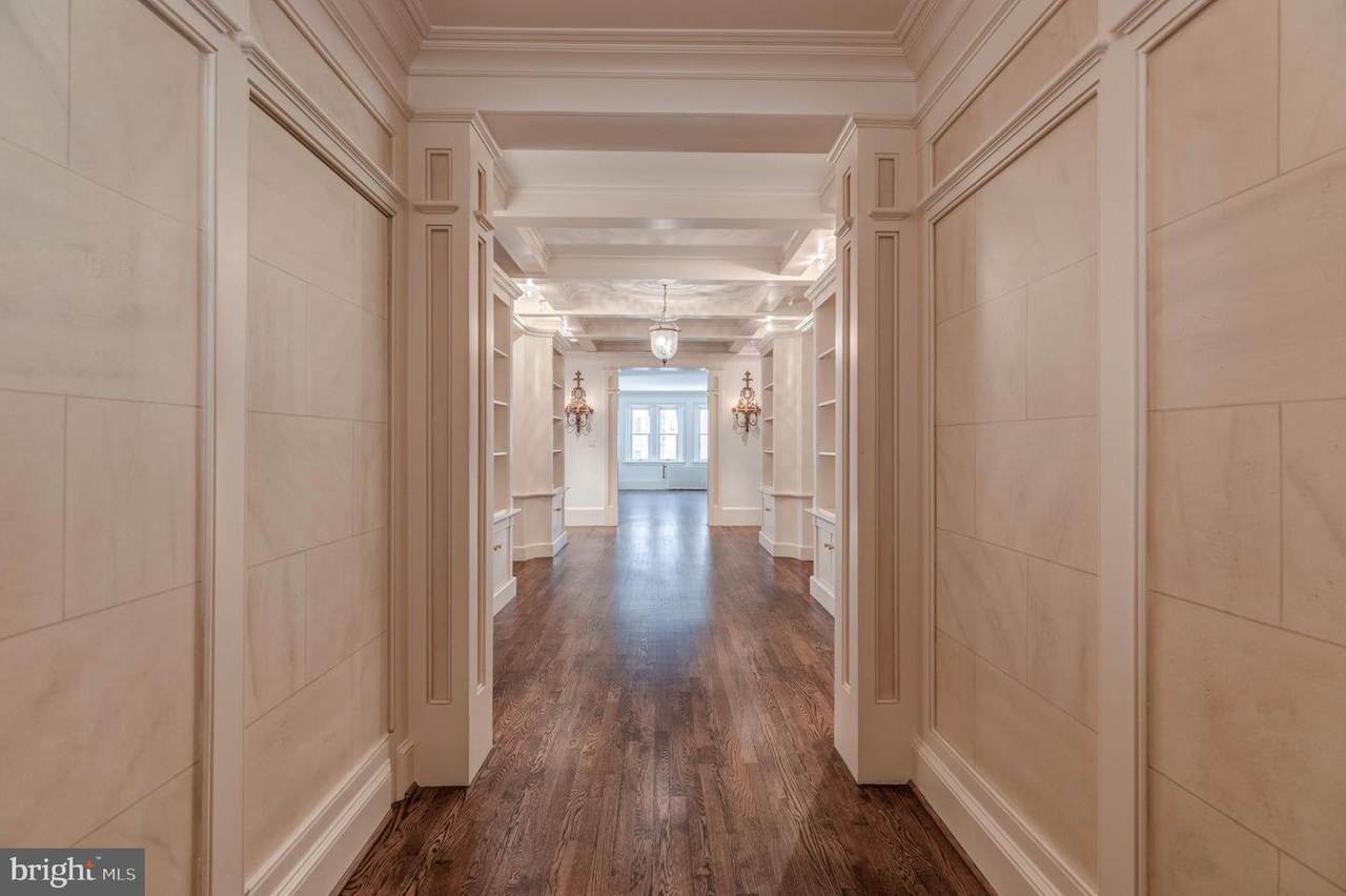 2101 Connecticut Avenue - Photo 1