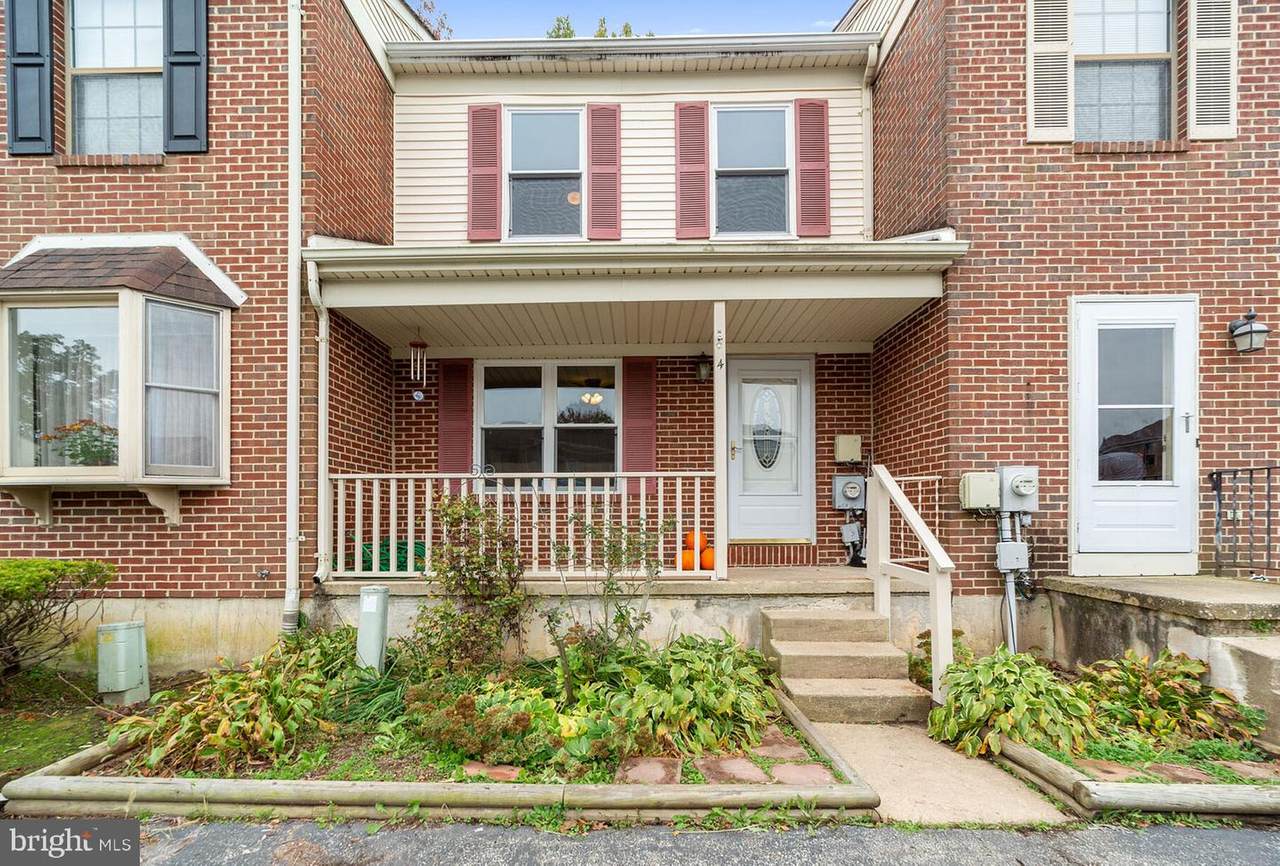 4 Laird Lane - Photo 1