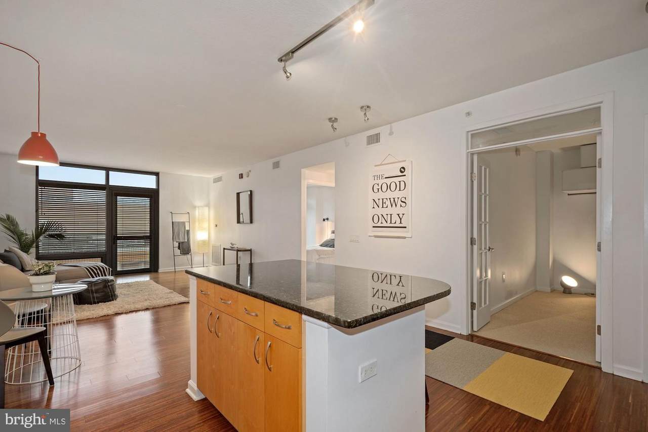 440 L Street - Photo 1
