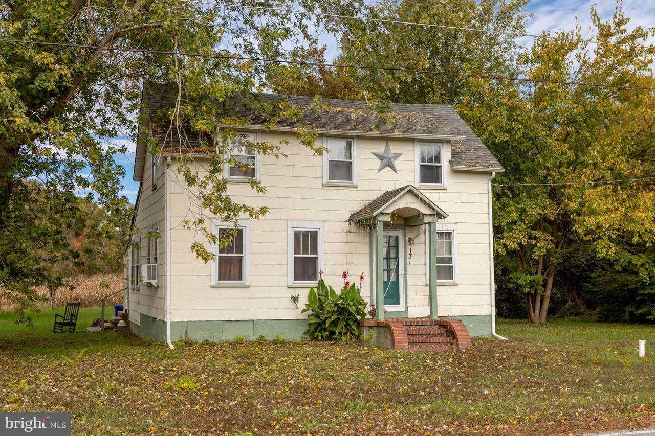 171 Amwellbury Road - Photo 1