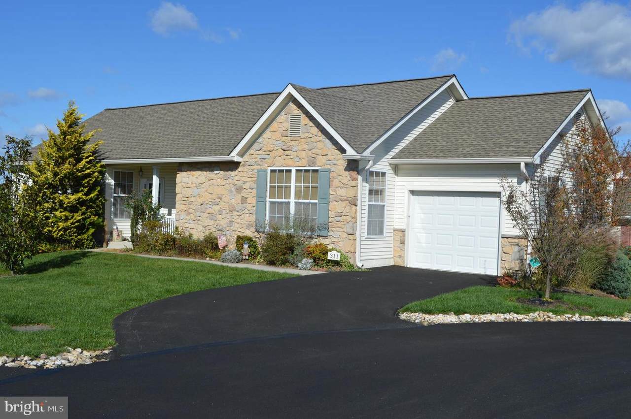 311 Fox Terrier Court - Photo 1
