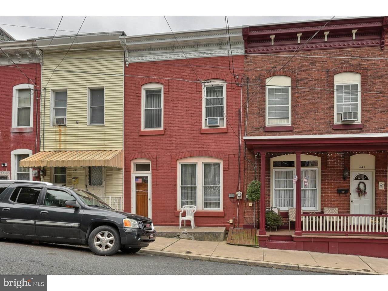 443 Arch Street - Photo 1