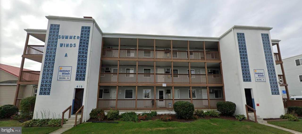 413 Robin Drive - Photo 1
