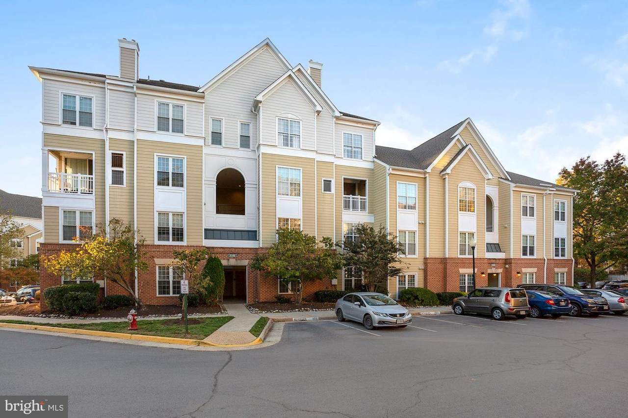 2100 Highcourt Lane - Photo 1