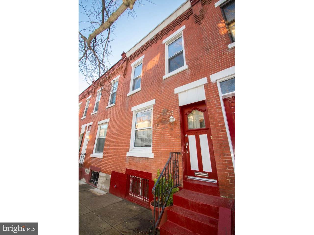 880 Bailey Street - Photo 1