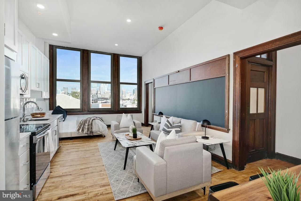1300 19TH Street - Photo 1