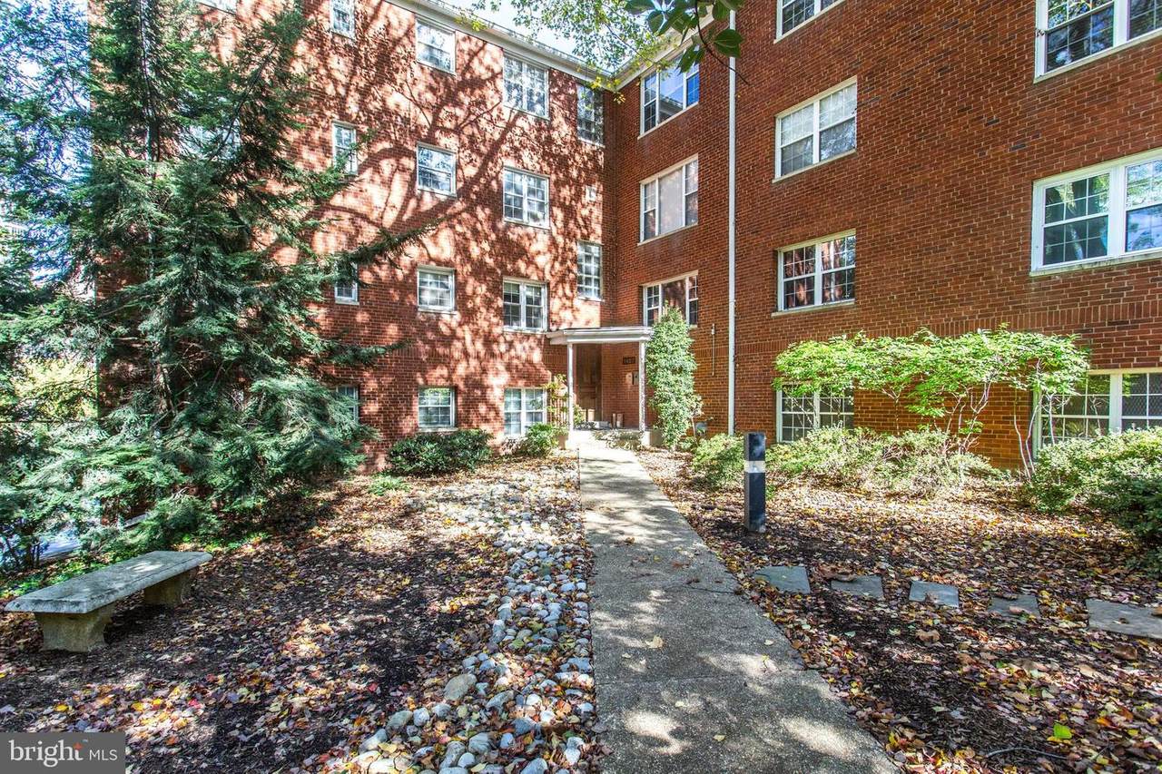1427 Nash Street - Photo 1