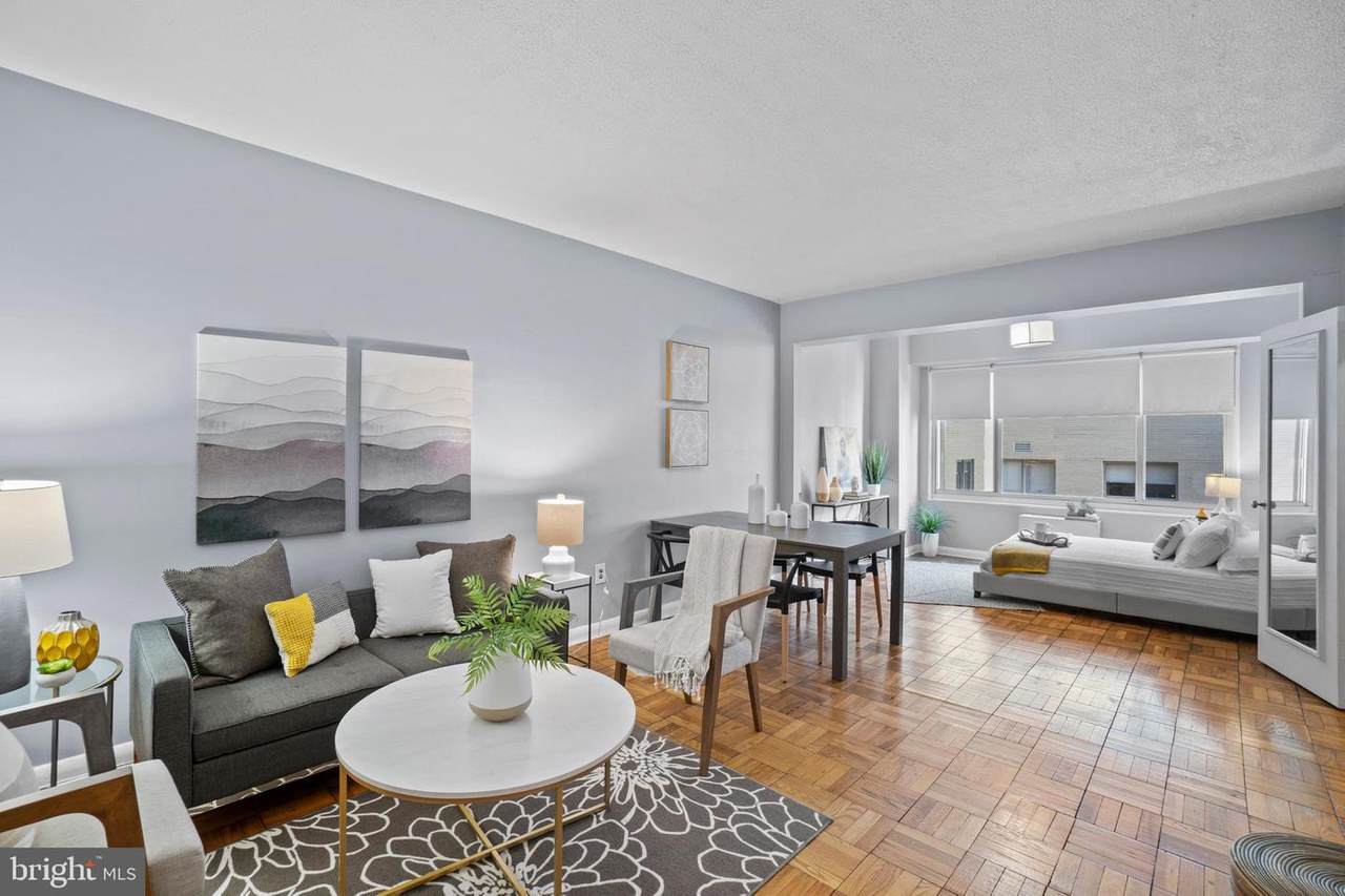 1727 Massachusetts Avenue - Photo 1