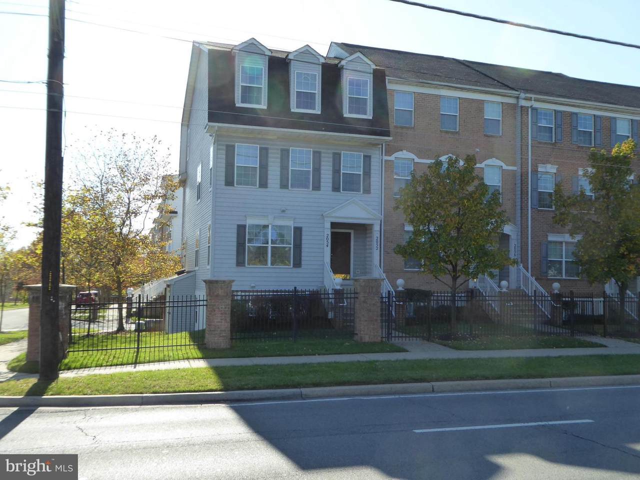 2052 University Boulevard - Photo 1