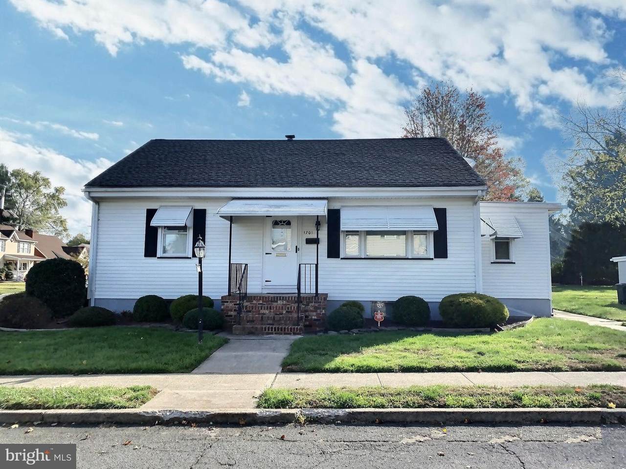 1701 Mcgalliard Avenue - Photo 1