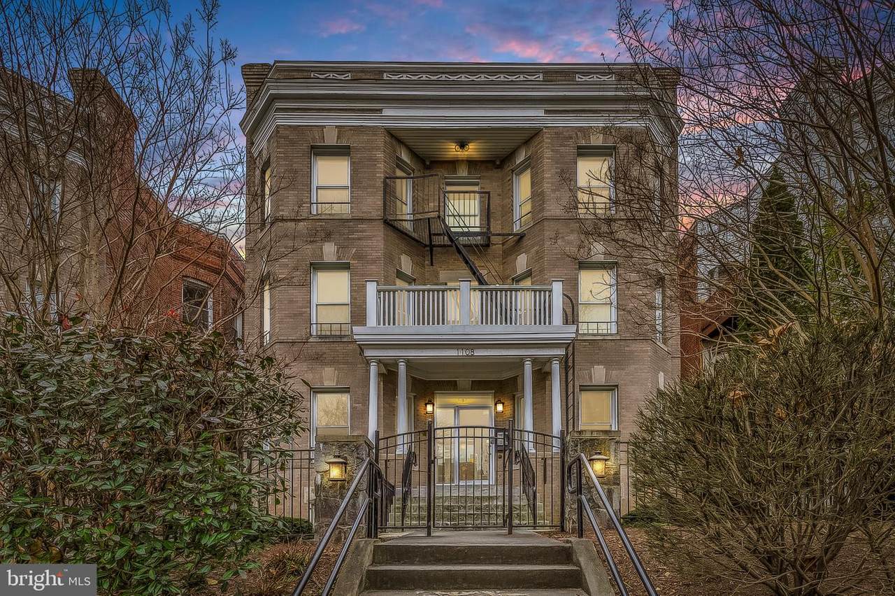 1108 Columbia Road - Photo 1