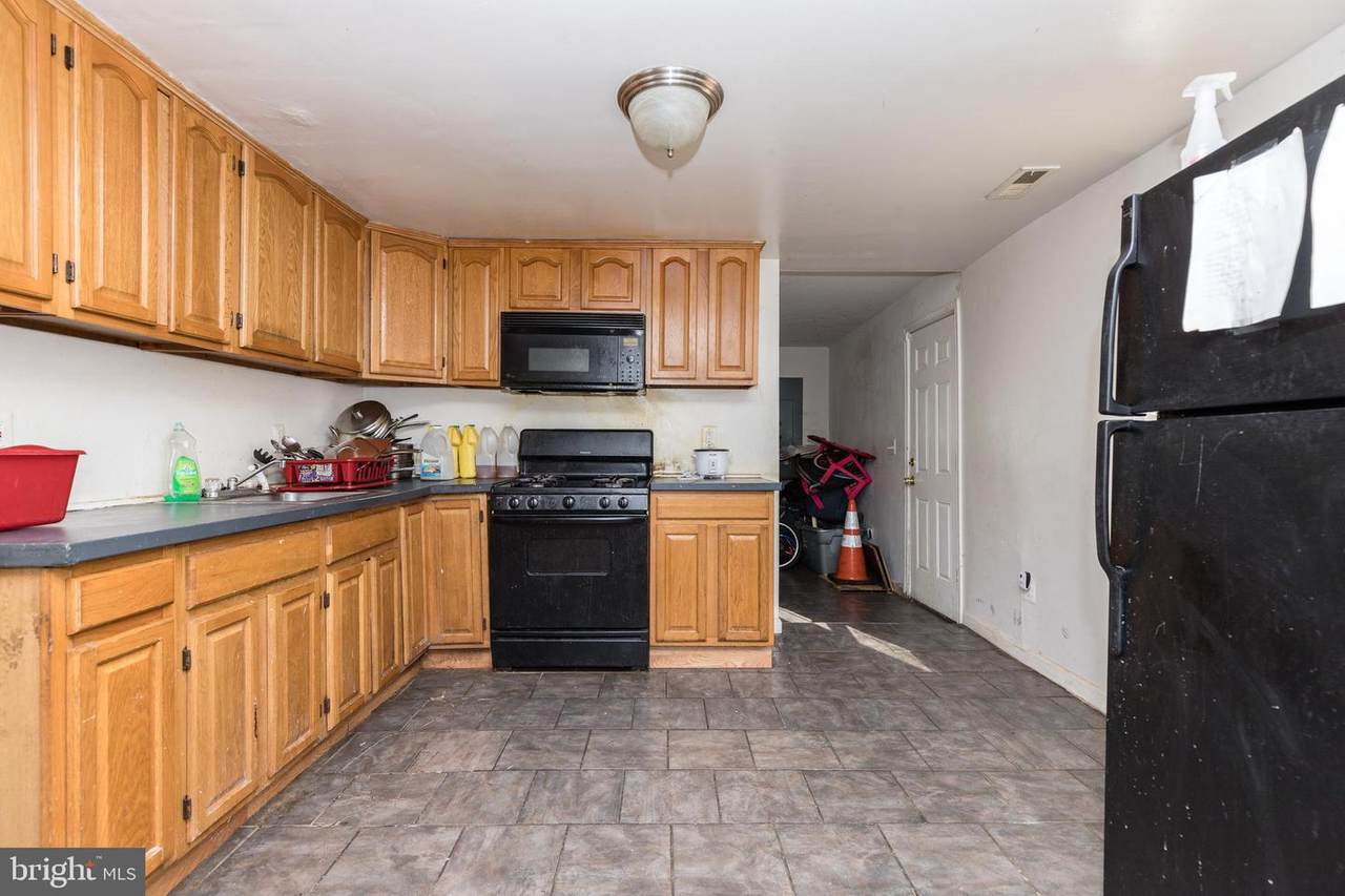 402 Venable Avenue - Photo 1