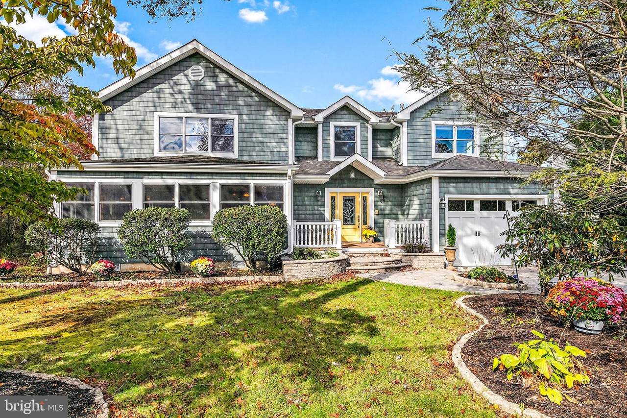 1529 Forecastle Avenue - Photo 1