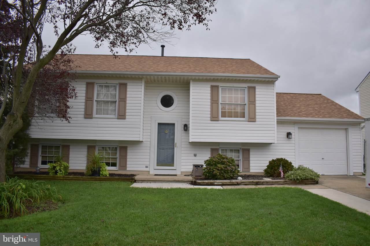 95 Dasher Avenue - Photo 1