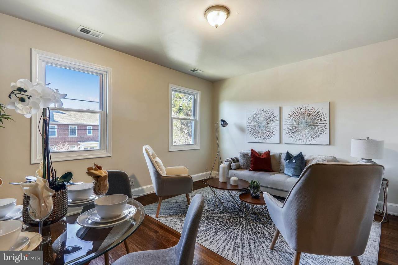 3915 9TH Street - Photo 1
