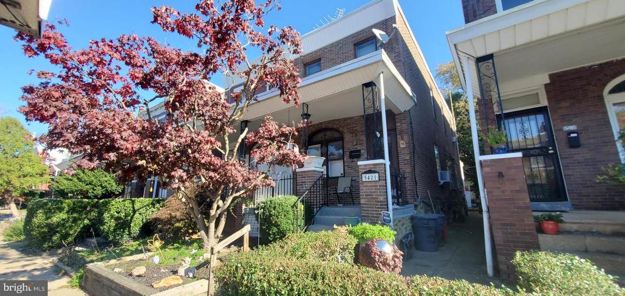 5421 Lawrence Street - Photo 1