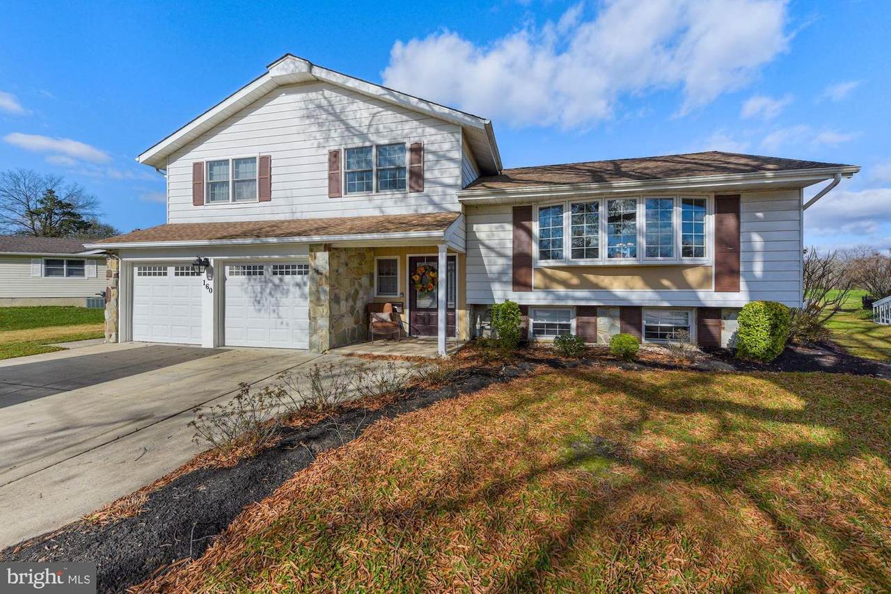 160 Golf Lane - Photo 1