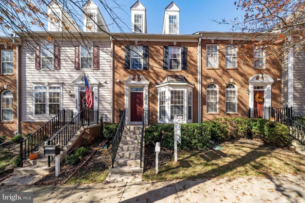 1115 Main Street - Photo 1