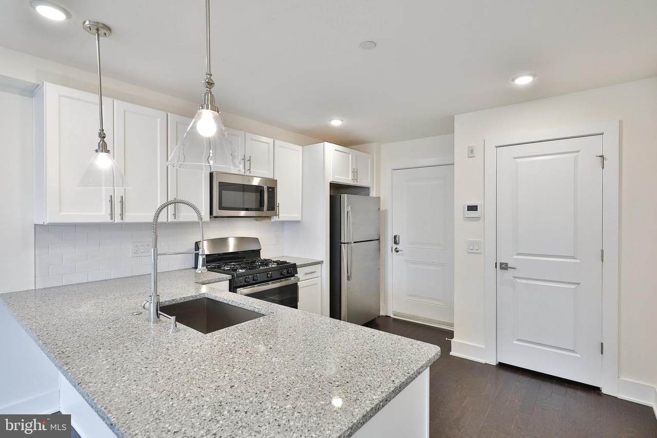 2601 Emerald Street - Photo 1