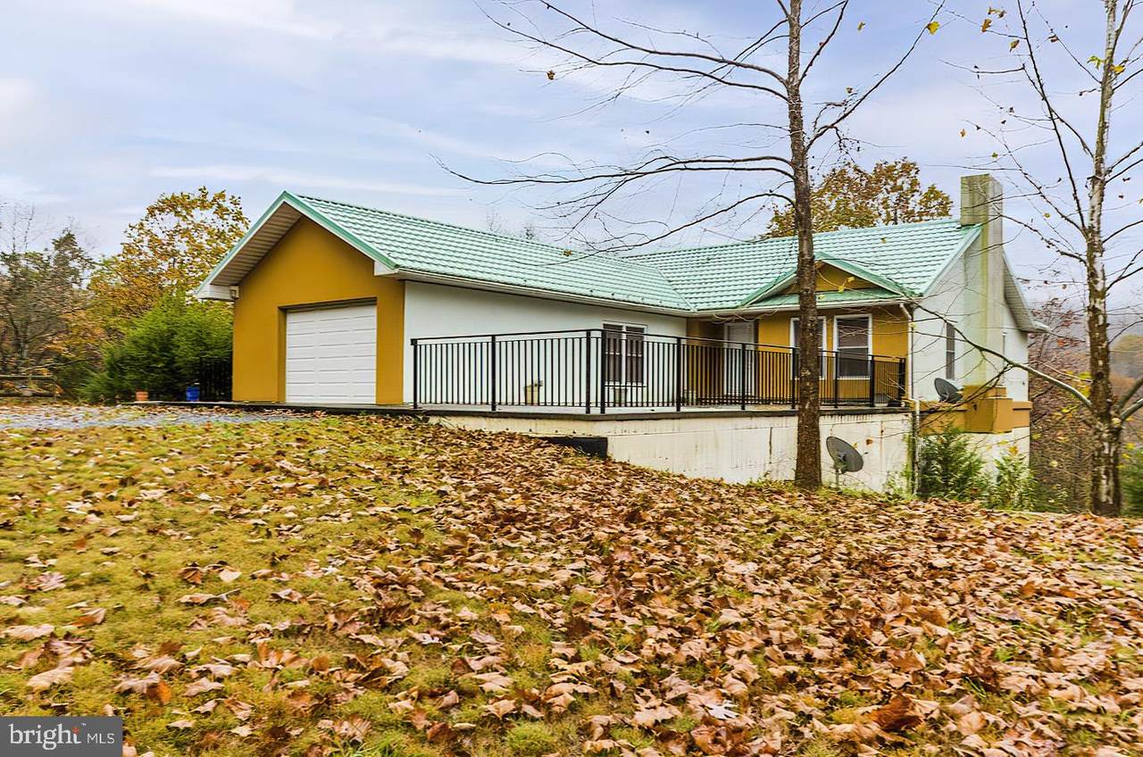 379 Jenkins - Photo 1