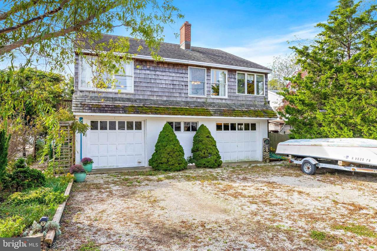 3 15TH Street - Photo 1