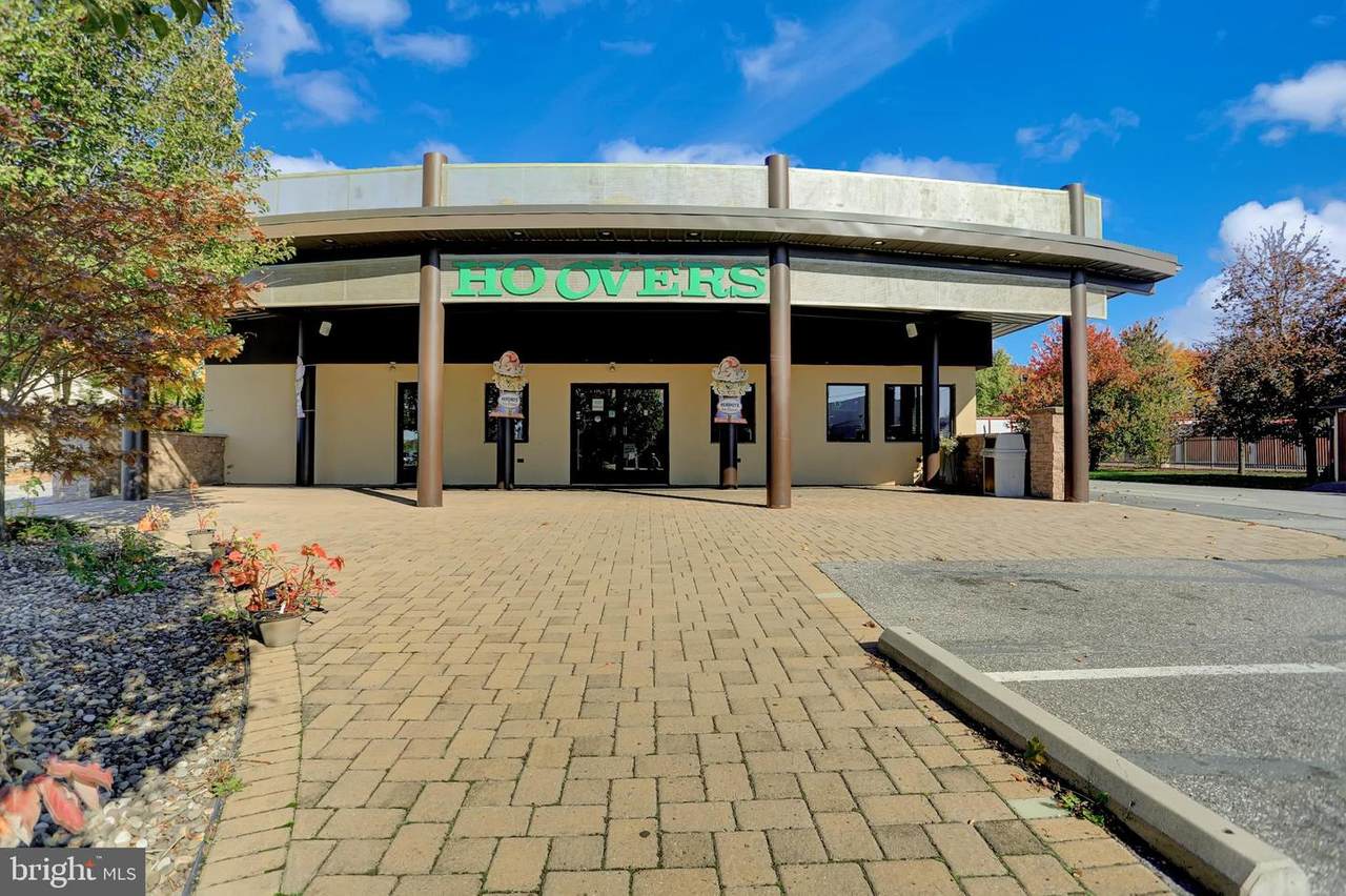 2019 Lincoln Way - Photo 1