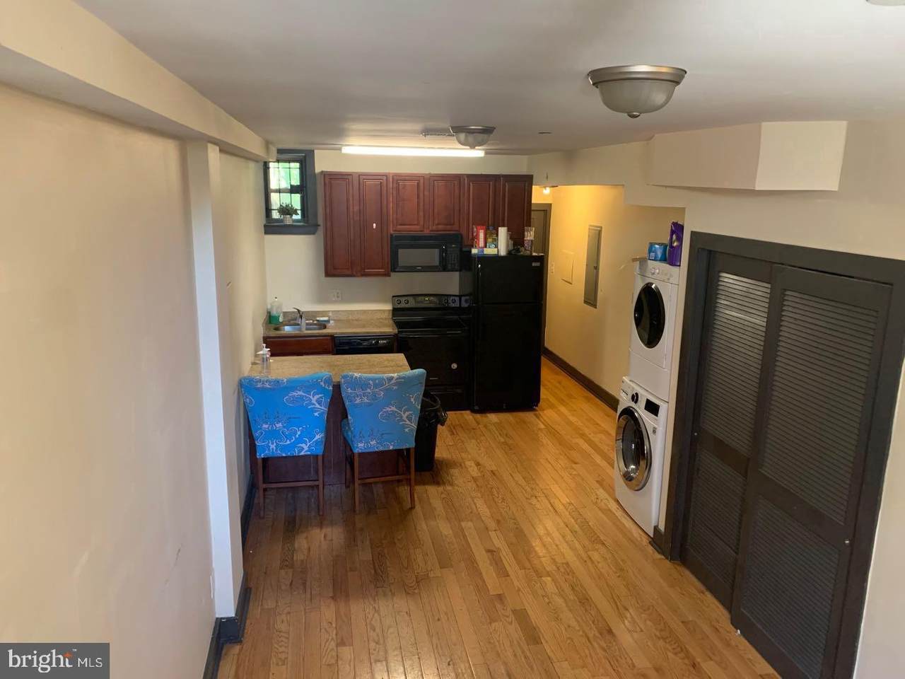 1725 Fontain Street - Photo 1