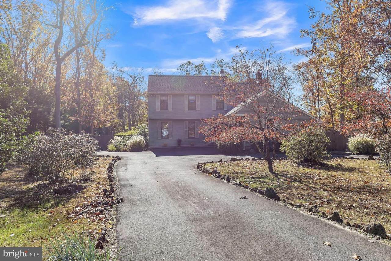12 Holly Park Drive - Photo 1