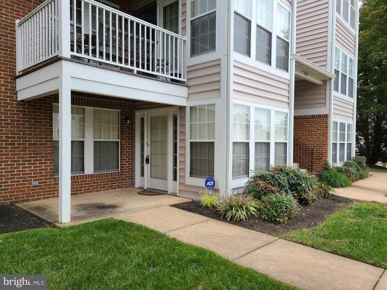 3580 Sherbrooke Circle - Photo 1