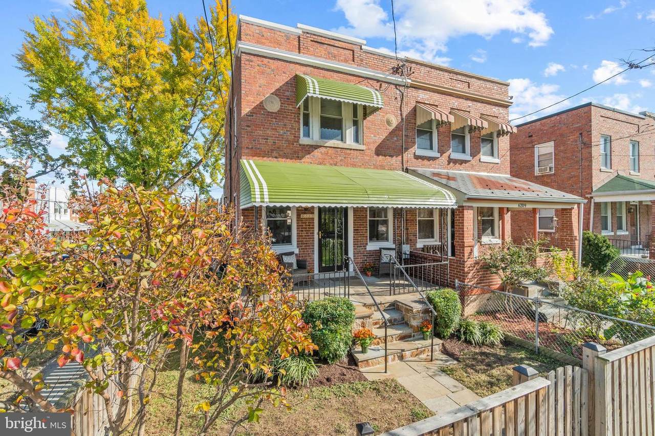 6211 7TH Street - Photo 1