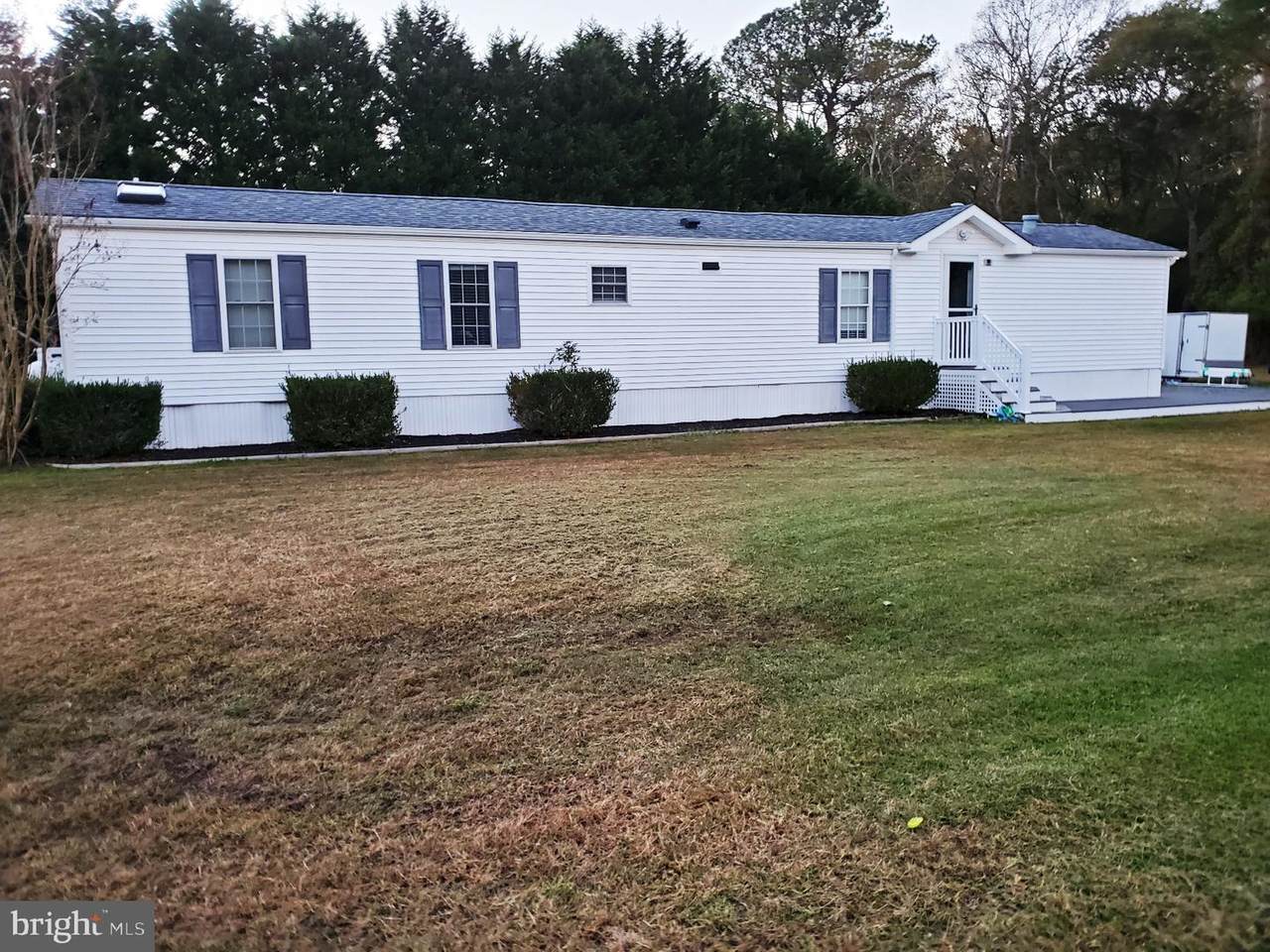 10323 Henry Rd - Photo 1