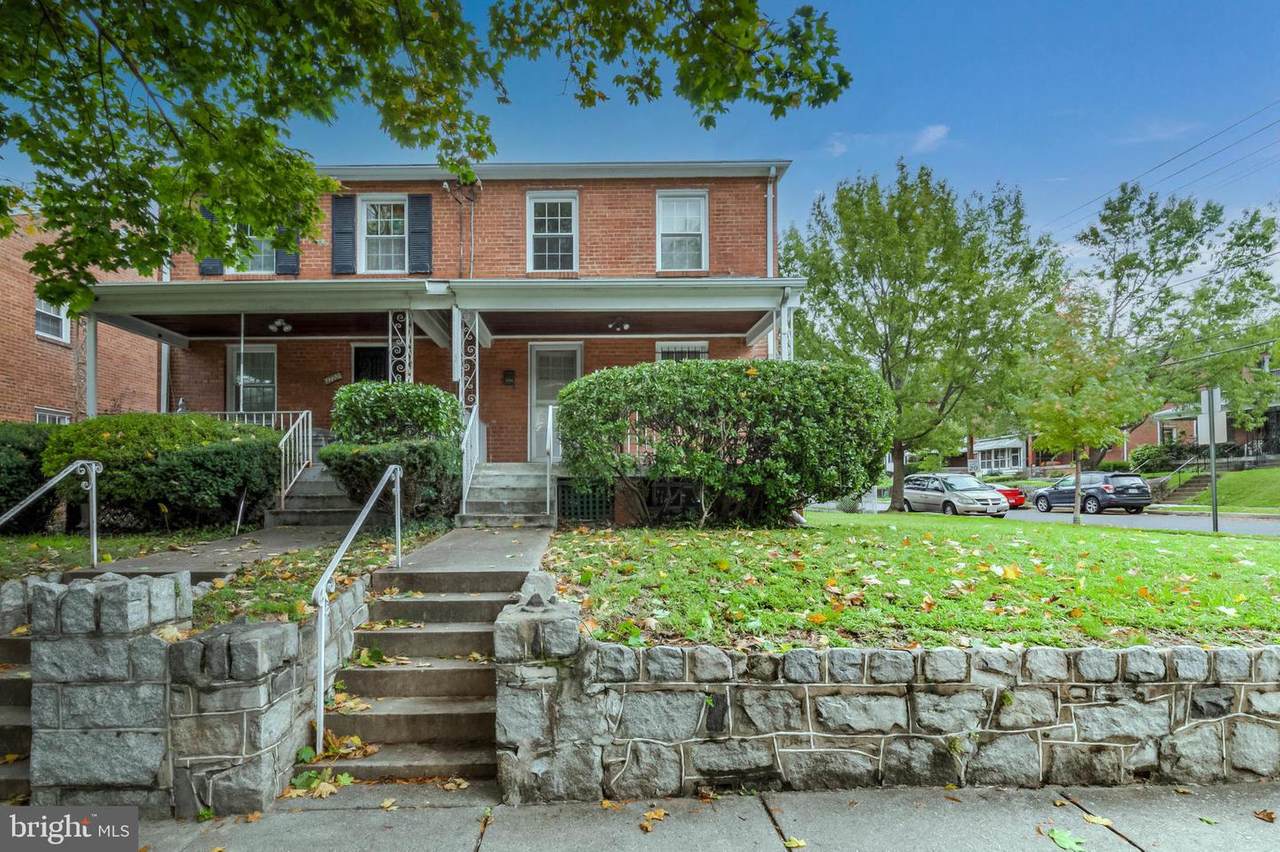 1724 22ND Street - Photo 1