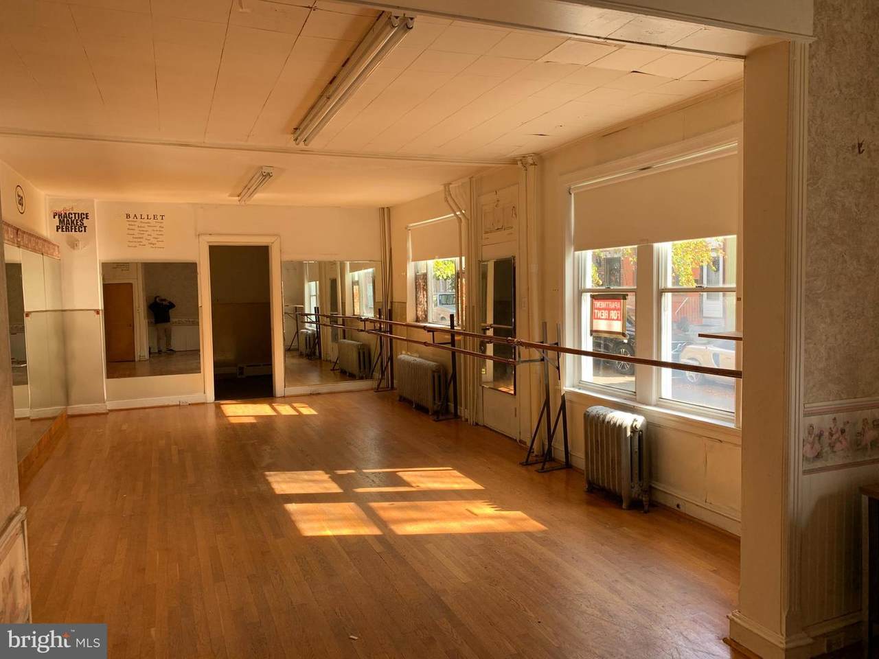 1625 11TH Street - Photo 1