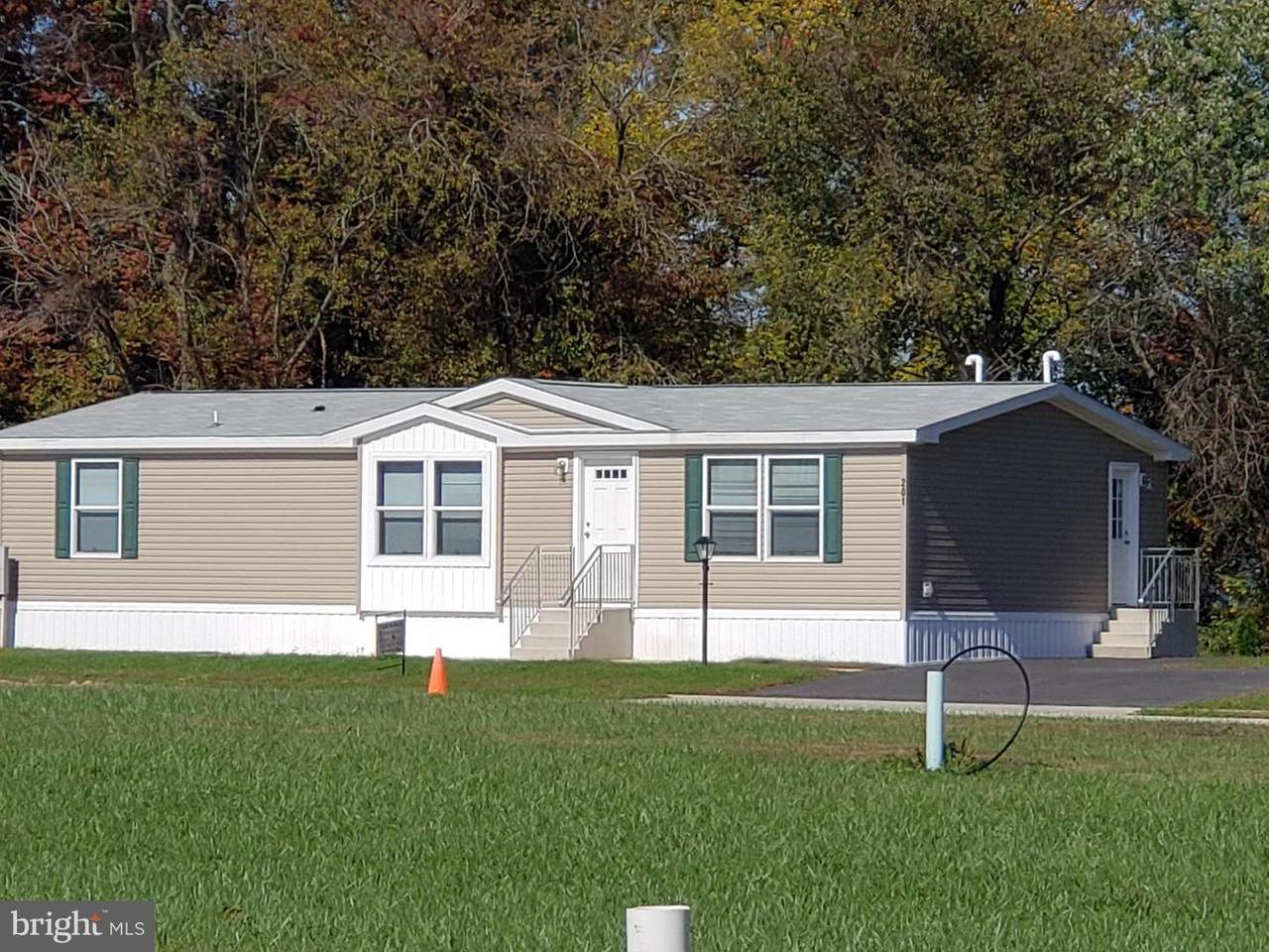 184 Indigo Circle - Photo 1