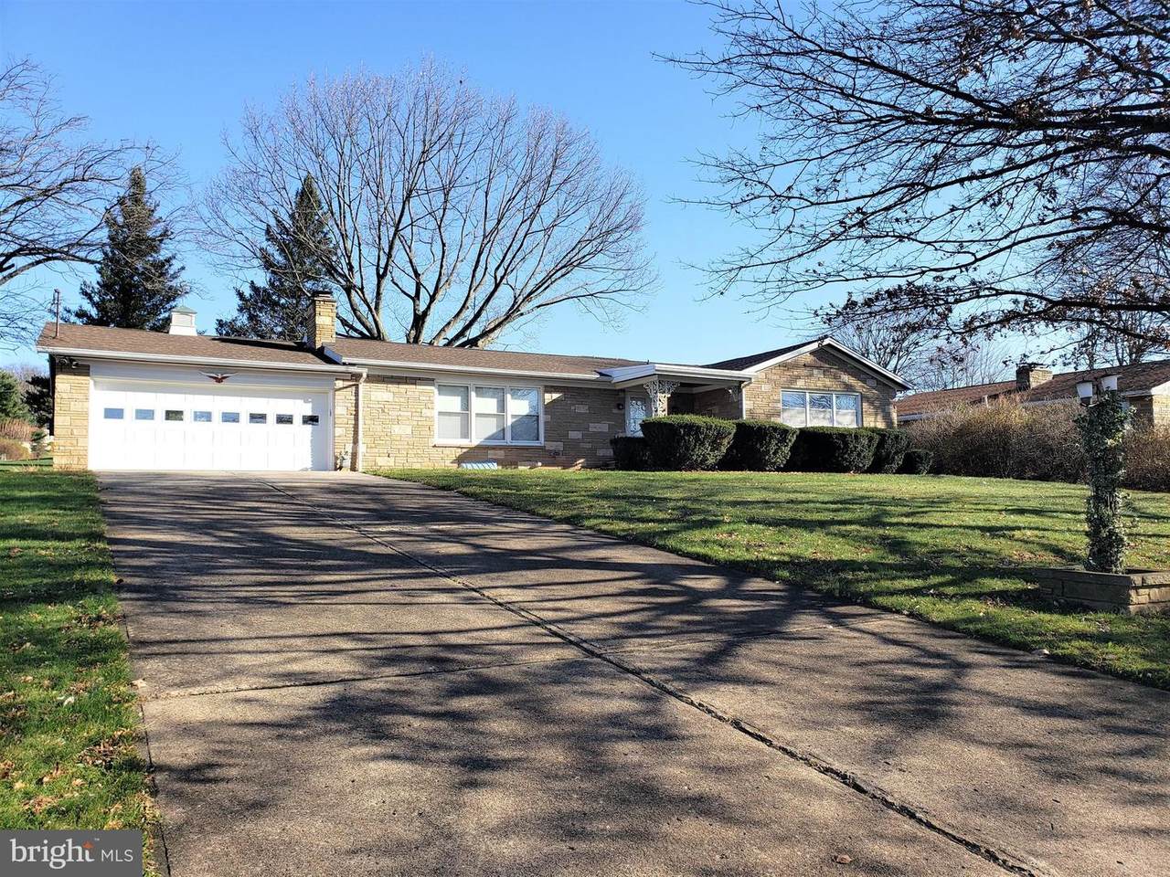 320 Allegany Street - Photo 1
