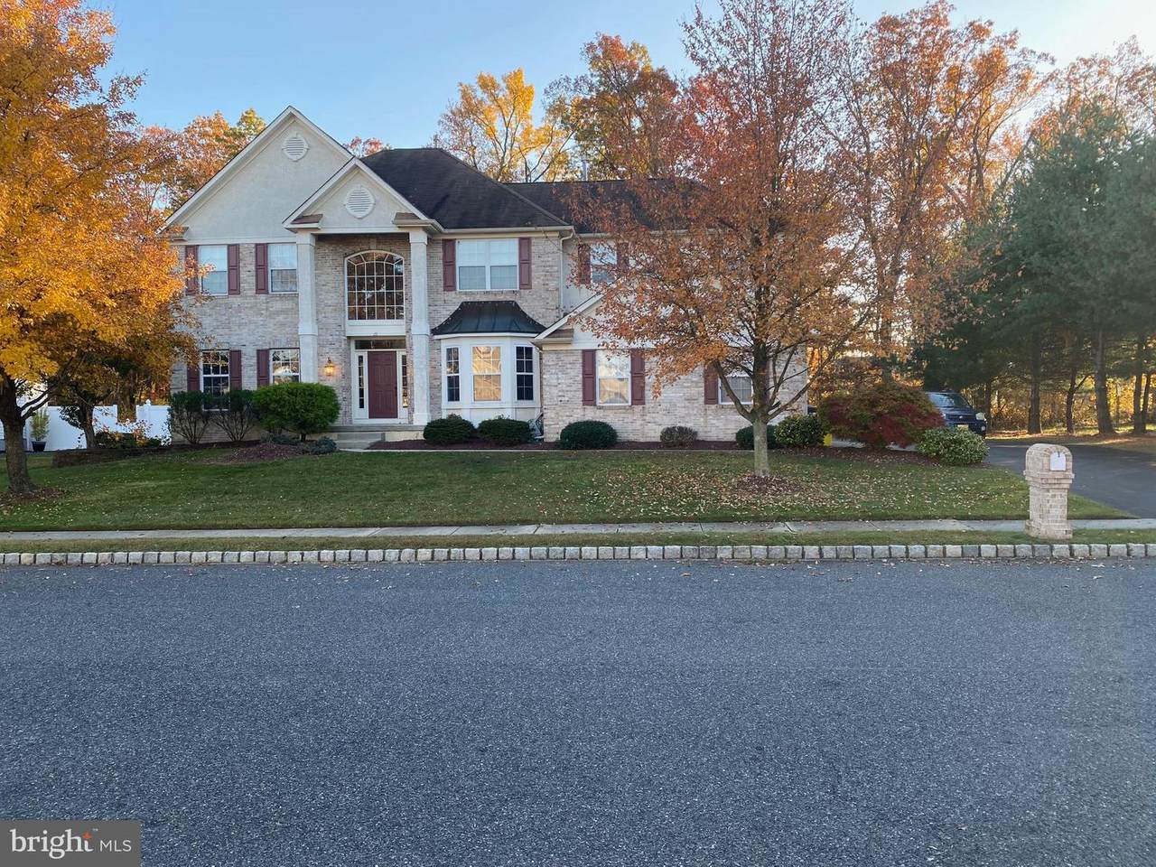 25 Sunflower Circle - Photo 1