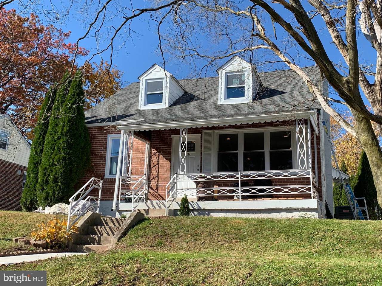 919 Stanbridge Street - Photo 1