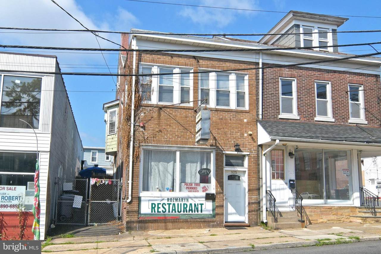 925 Olden Avenue - Photo 1