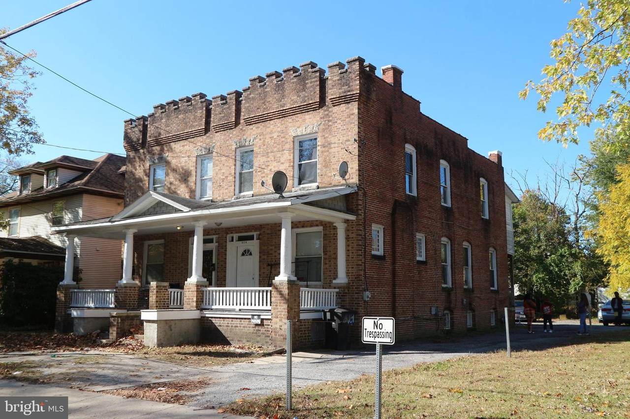 802-1 Division Street - Photo 1