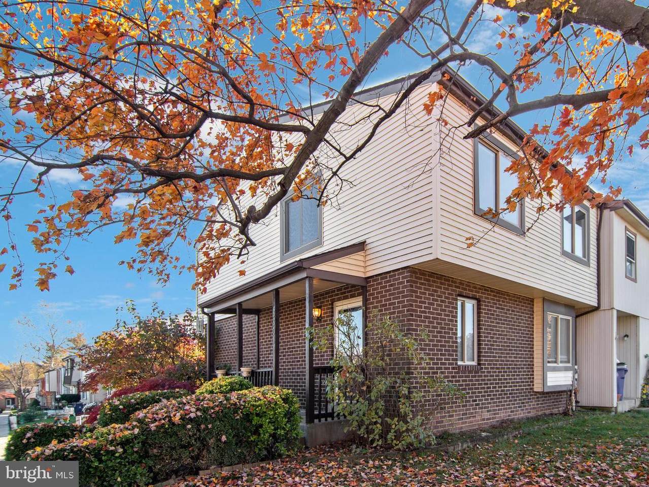 8801 Eureka Lane - Photo 1