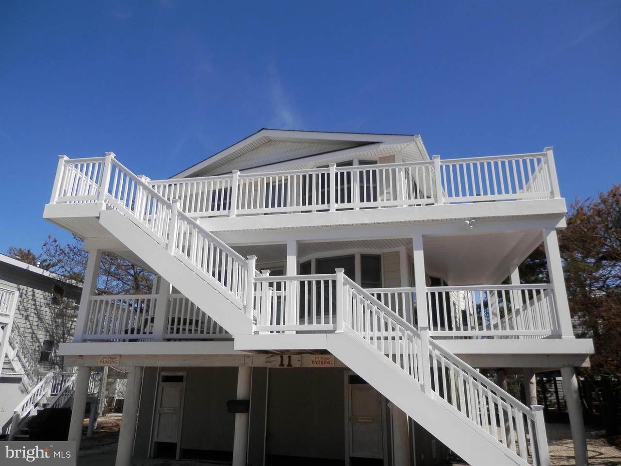 11 Mercer Avenue - Photo 1