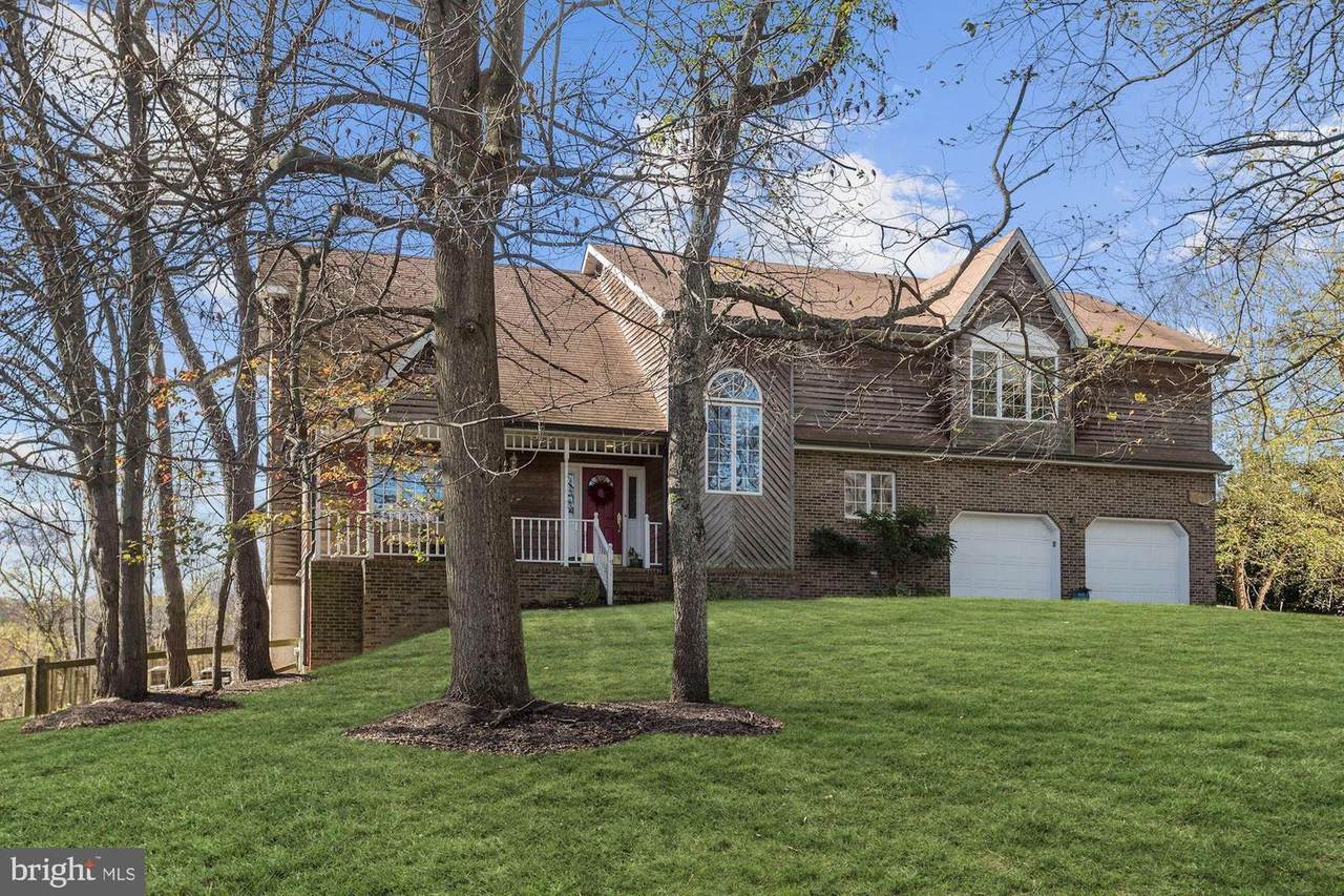 5517 Weywood Drive - Photo 1