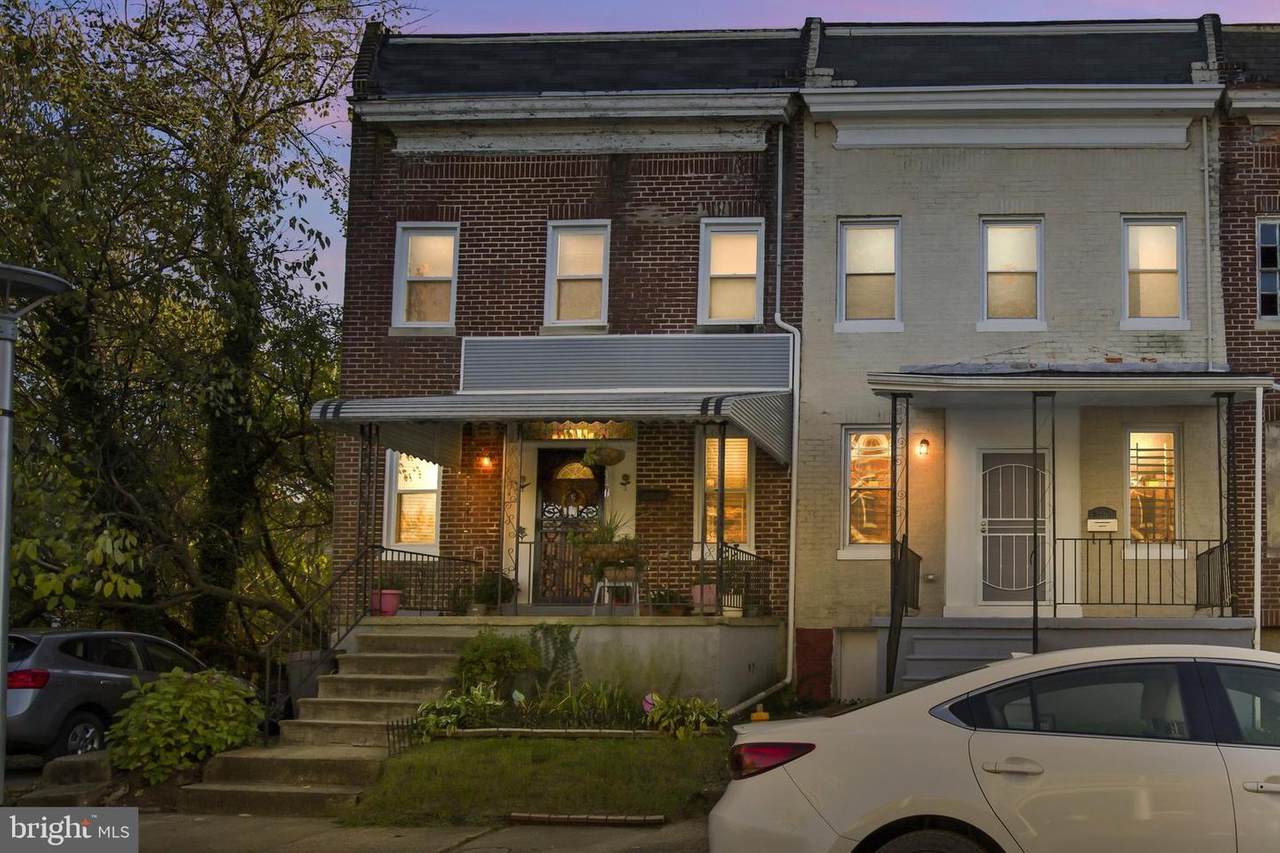3903 Ridgewood Avenue - Photo 1