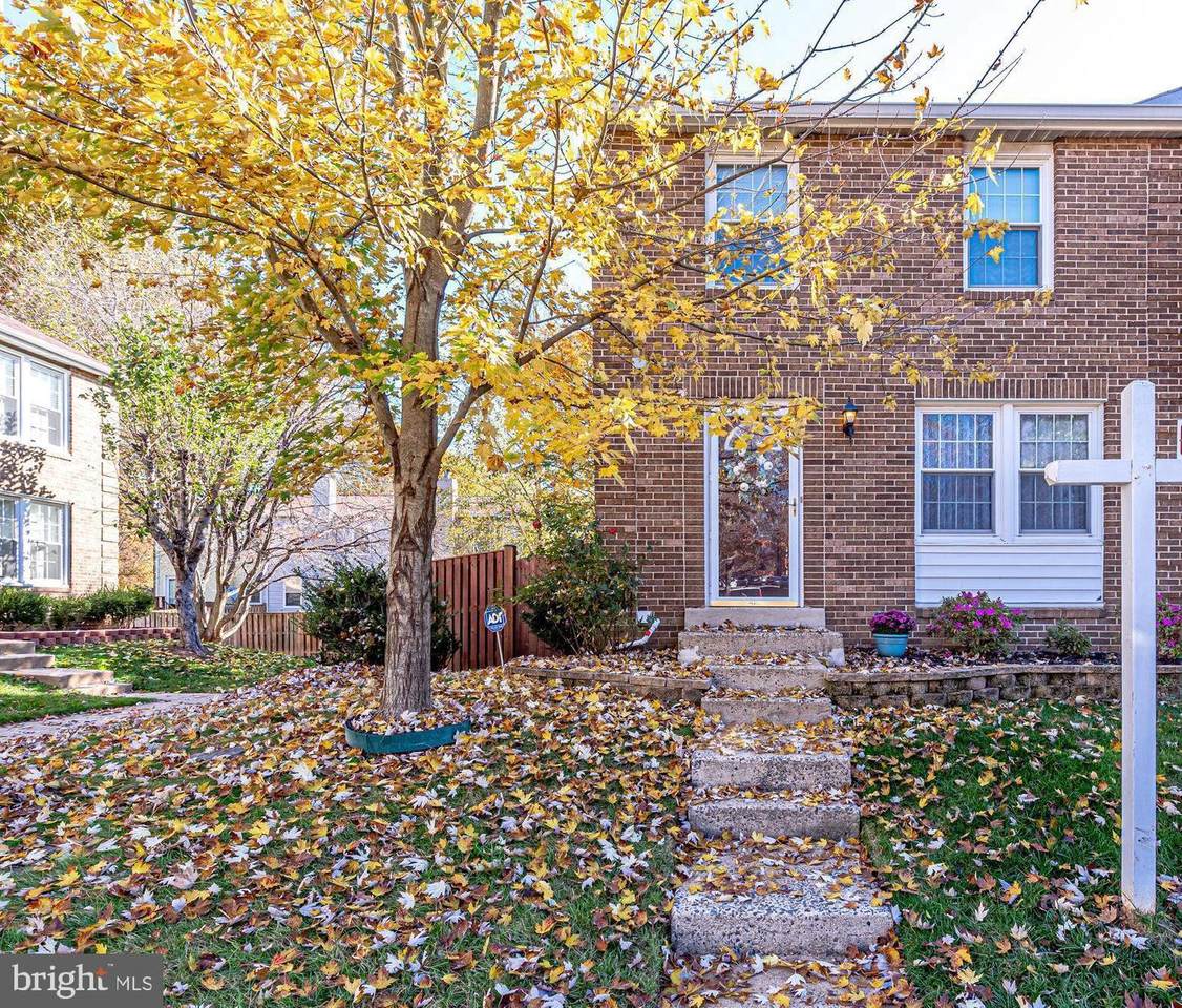 10413 Graystone Court - Photo 1