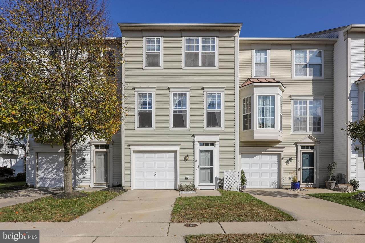 19 Firethorn Lane - Photo 1