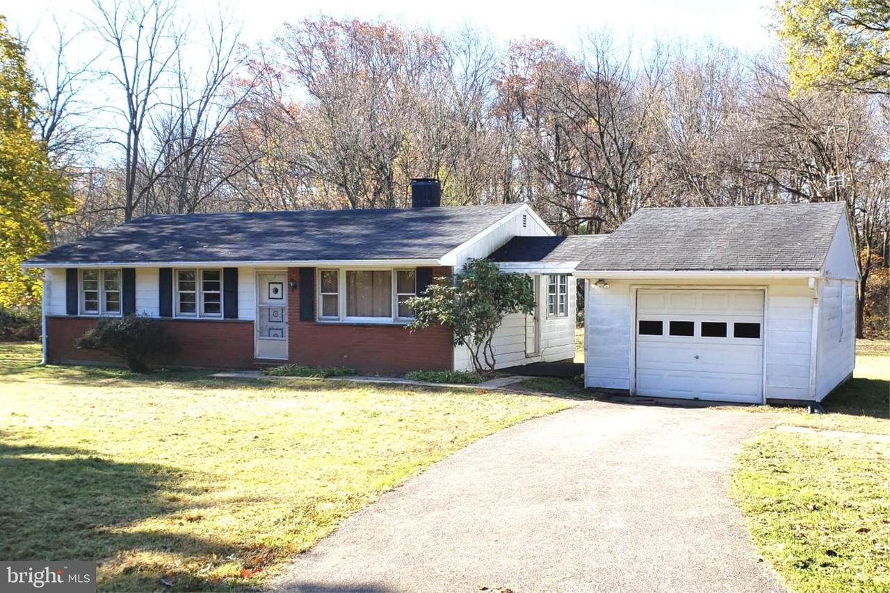 120 Scotts Lane - Photo 1