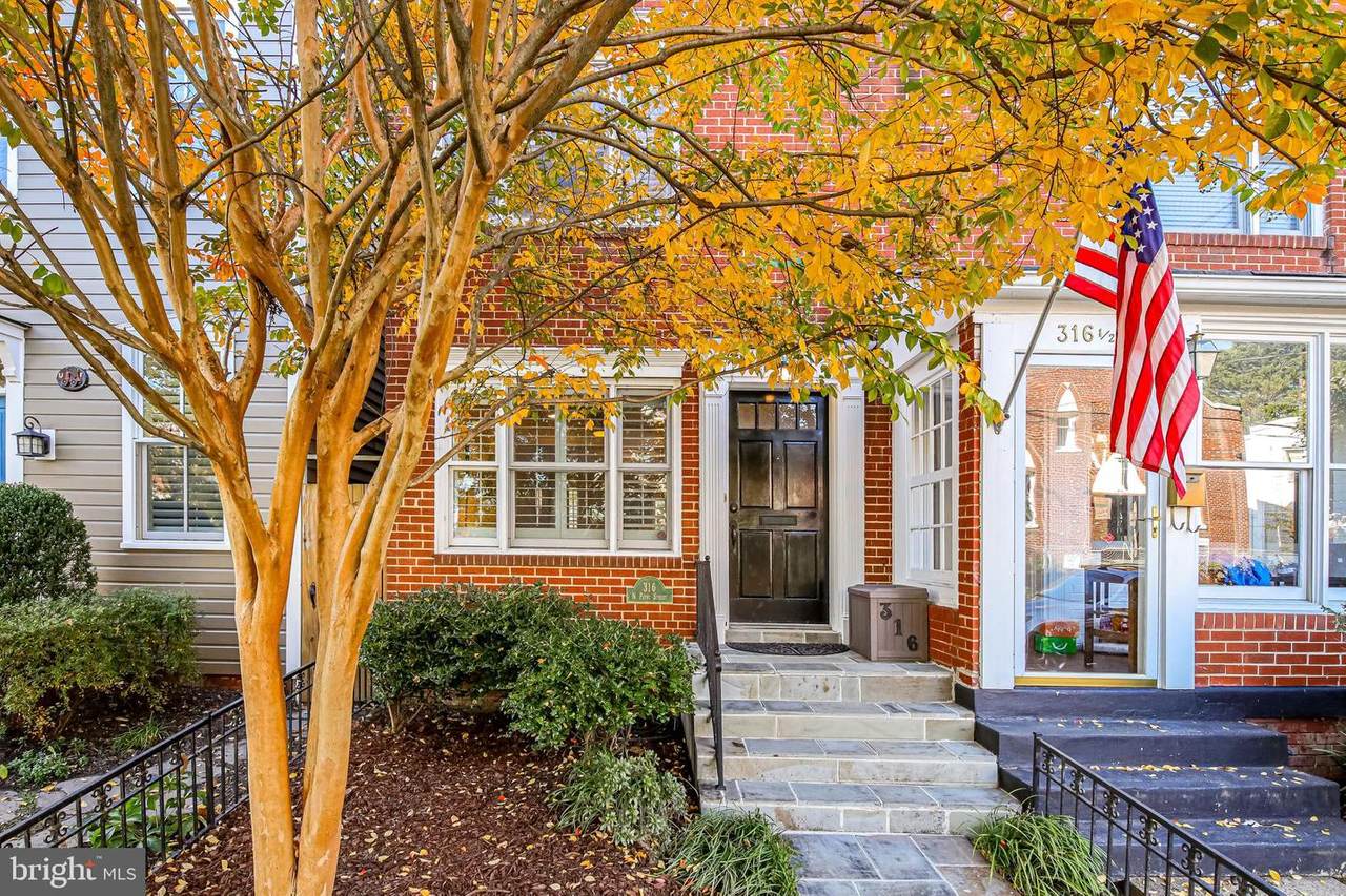 316 Payne Street - Photo 1