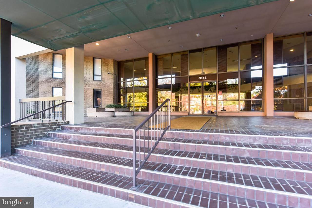 801 Howard Street - Photo 1